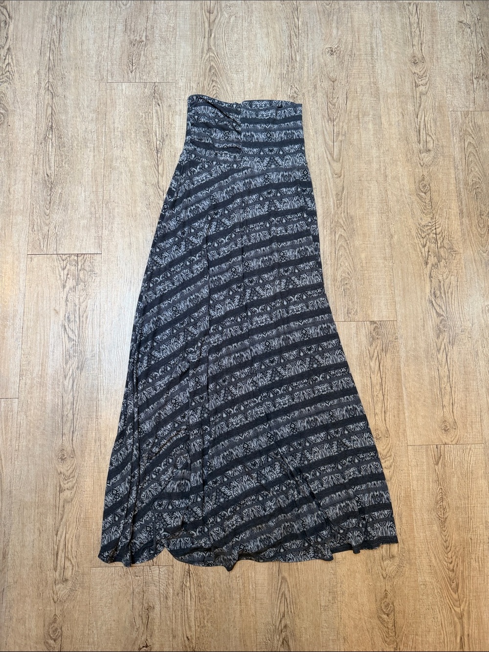Athleta Black and Gray Patterned Maxi Dress